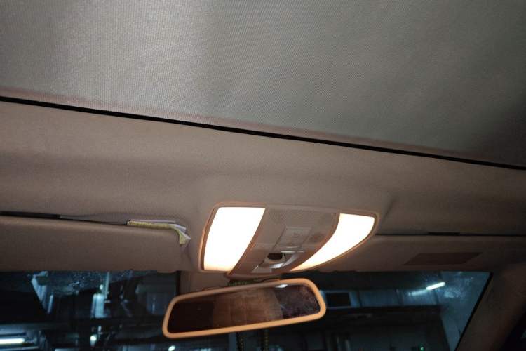 Used Mercedes-Benz E-Class 2013 E 260 L CGI Stylish Model Headliner