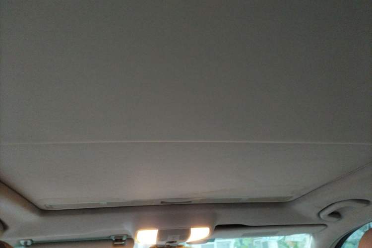 Used Mercedes-Benz E-Class 2013 E 260 L CGI Elegant Model Headliner