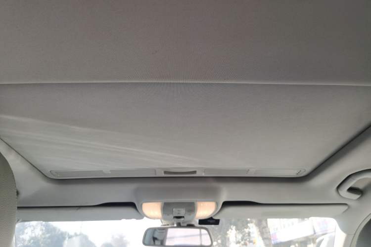 Used Mercedes-Benz E-Class 2013 E 260 L CGI Elegant Model Headliner