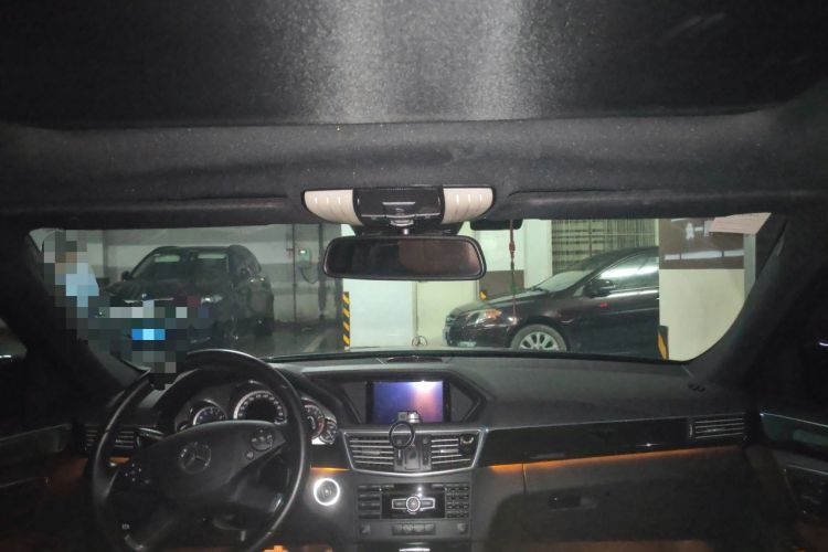 Used Mercedes-Benz E-Class 2013 E 260 L CGI Stylish Model Headliner