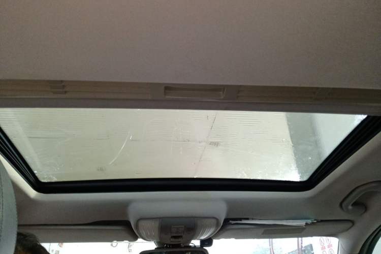 Used Mercedes-Benz E-Class 2013 E 260 L CGI Elegant Model Headliner