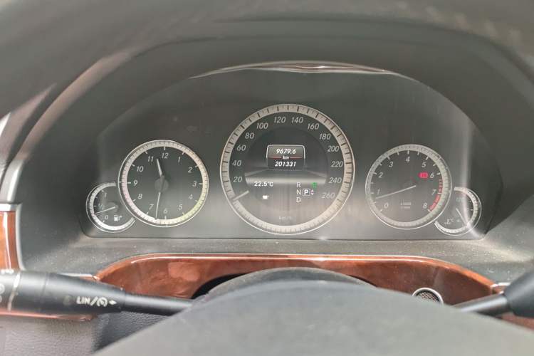 Used Mercedes-Benz E-Class 2013 E 260 L CGI Elegant Model Instrument Cluster