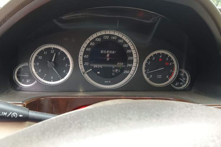 Used Mercedes-Benz E-Class 2013 E 260 L CGI Elegant Model Instrument Cluster