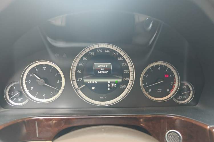 Used Mercedes-Benz E-Class 2013 E 260 L CGI Elegant Model Instrument Cluster