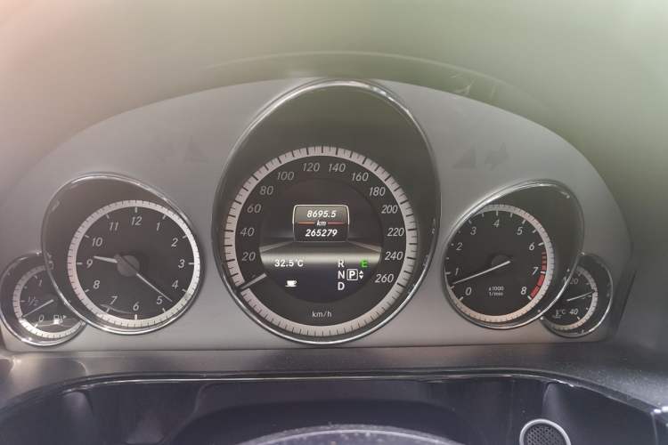 Used Mercedes-Benz E-Class 2013 E 300 L Stylish Luxury Model Instrument Cluster