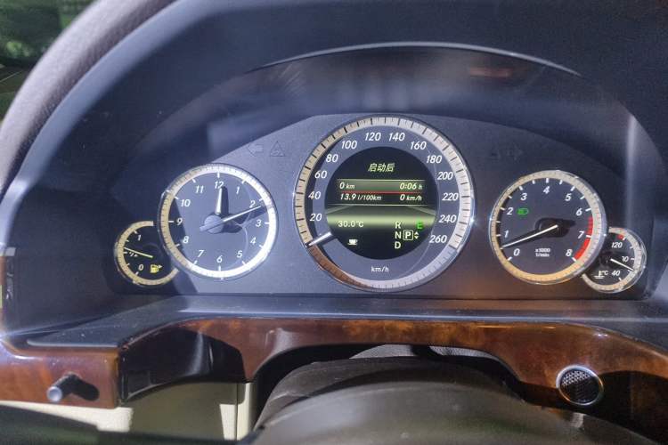 Used Mercedes-Benz E-Class 2013 E 300 L Elegant Model Instrument Cluster