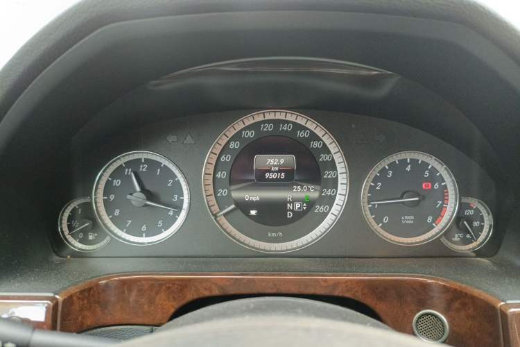 Used Mercedes-Benz E-Class 2013 E 300 L Elegant Model Instrument Cluster