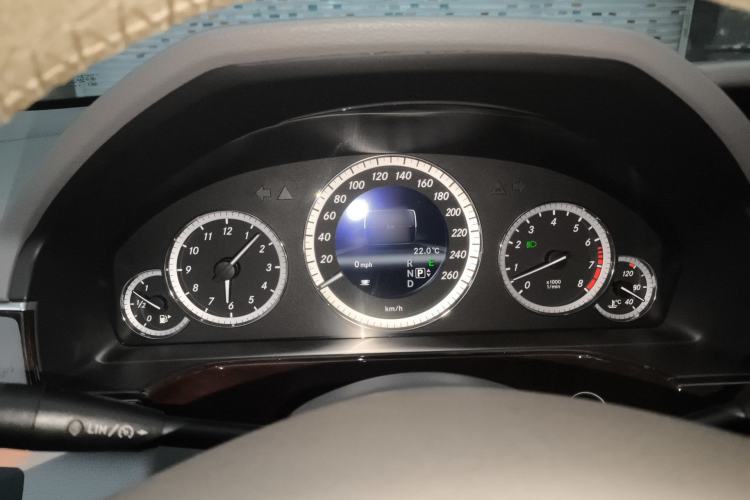 Used Mercedes-Benz E-Class 2013 E 300 L Elegant Model Instrument Cluster