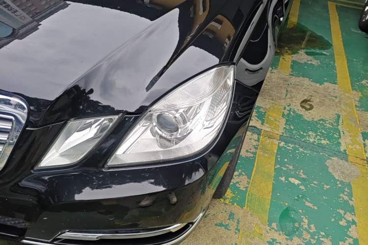Used Mercedes-Benz E-Class 2013 E 260 L CGI Elegant Model Left Front Headlight