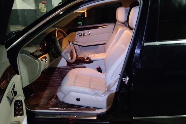 Used Mercedes-Benz E-Class 2013 E 260 L CGI Elegant Model Left Front Seat