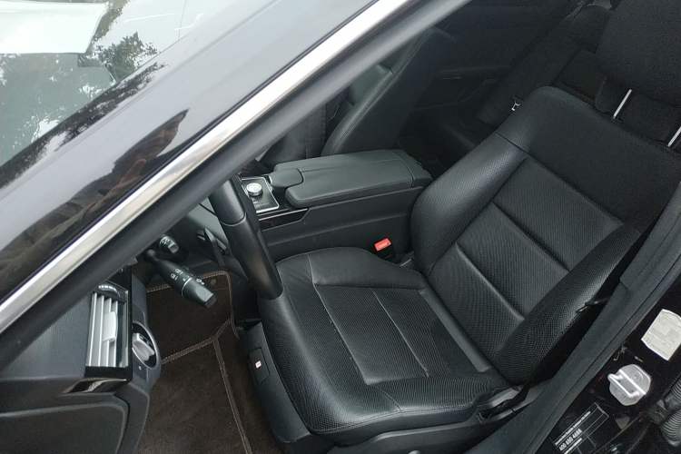 Used Mercedes-Benz E-Class 2013 E 300 L Stylish Model Left Front Seat