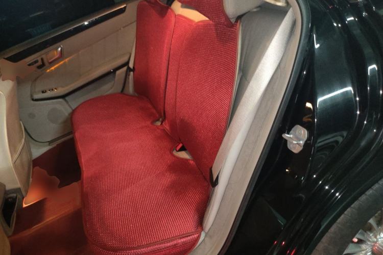 Used Mercedes-Benz E-Class 2013 E 300 L Elegant Model Left Rear Seat