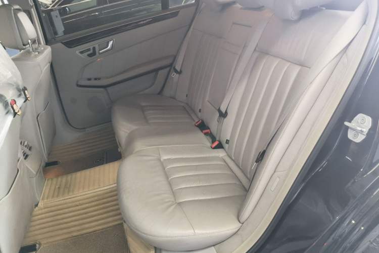 Used Mercedes-Benz E-Class 2013 E 300 L Elegant Model Left Rear Seat