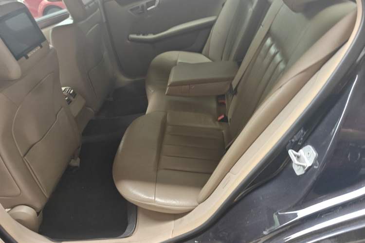 Used Mercedes-Benz E-Class 2013 E 300 L Elegant Model Left Rear Seat