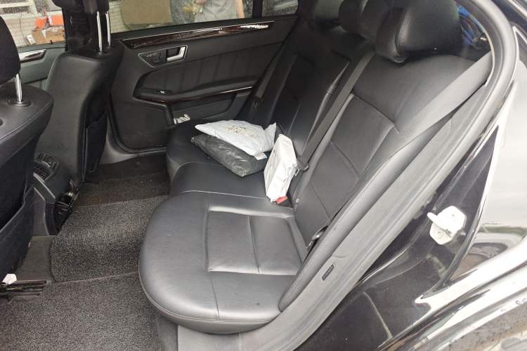 Used Mercedes-Benz E-Class 2013 E 260 L CGI Elegant Model Left Rear Seat