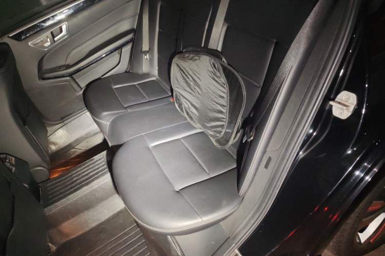 Used Mercedes-Benz E-Class 2013 E 260 L CGI Elegant Model Left Rear Seat