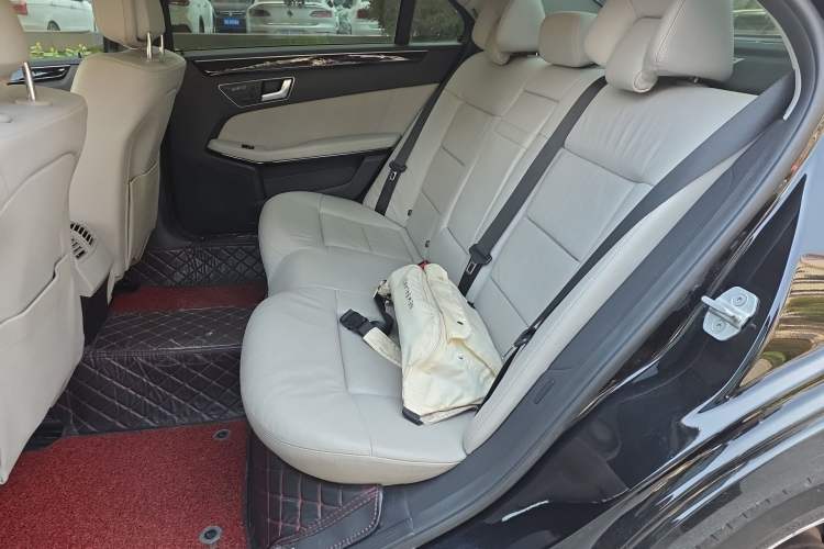 Used Mercedes-Benz E-Class 2013 E 260 L CGI Stylish Model Left Rear Seat