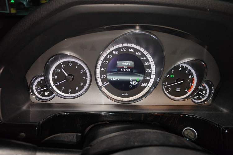 Used Mercedes-Benz E-Class 2013 E 260 L CGI Stylish Model Odometer Close Up
