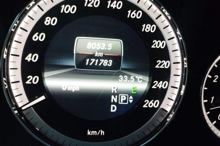 Used Mercedes-Benz E-Class 2013 E 260 L CGI Elegant Model Odometer Close Up