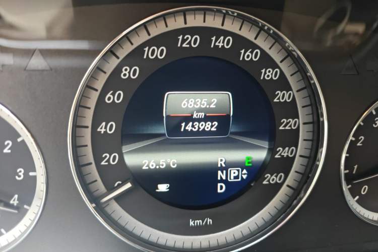 Used Mercedes-Benz E-Class 2013 E 260 L CGI Elegant Model Odometer Close Up