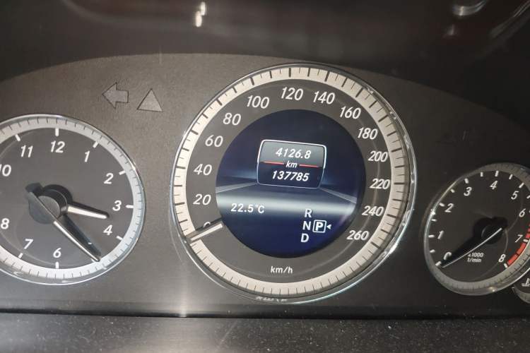 Used Mercedes-Benz E-Class 2013 E 260 L CGI Elegant Model Odometer Close Up