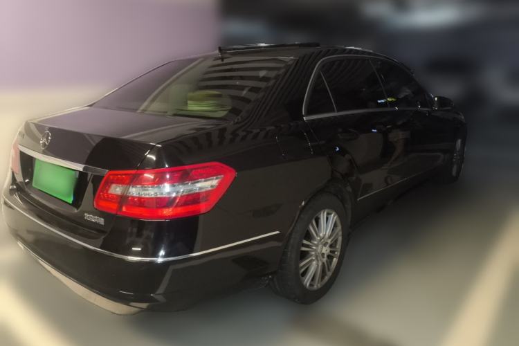 Used Mercedes-Benz E-Class 2013 E 260 L CGI Elegant Model Rear Right 45 Deg