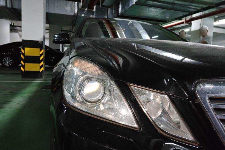 Used Mercedes-Benz E-Class 2013 E 260 L CGI Stylish Model Right Front Headlight