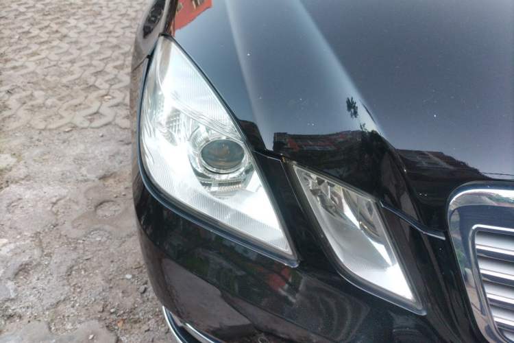 Used Mercedes-Benz E-Class 2013 E 260 L CGI Elegant Model Right Front Headlight