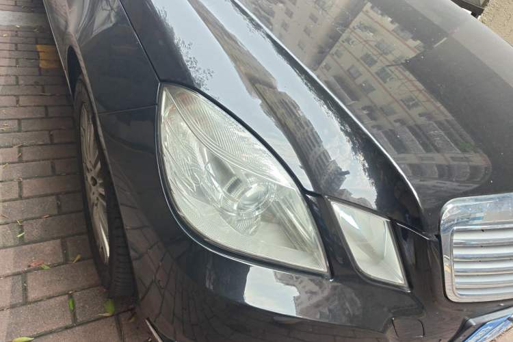 Used Mercedes-Benz E-Class 2013 E 260 L CGI Elegant Model Right Front Headlight