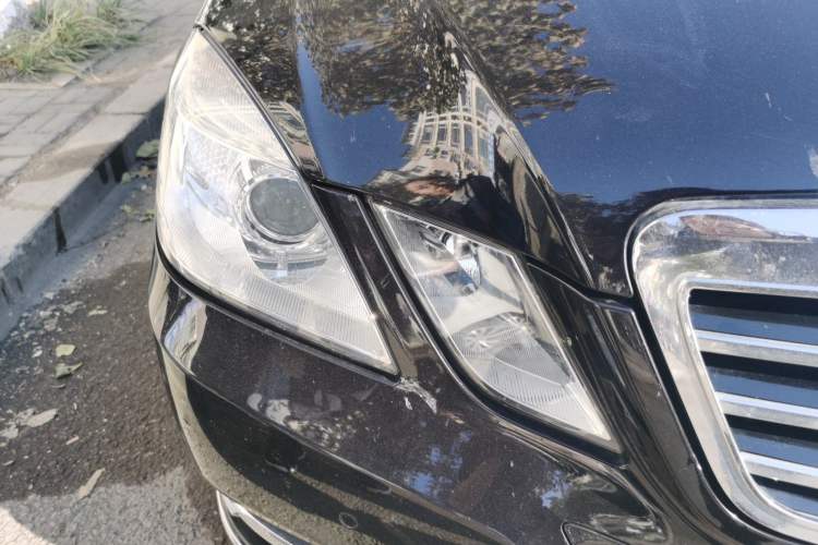 Used Mercedes-Benz E-Class 2013 E 260 L CGI Elegant Model Right Front Headlight