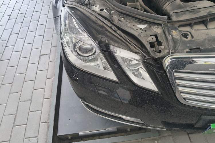 Used Mercedes-Benz E-Class 2013 E 300 L Elegant Model Right Front Headlight