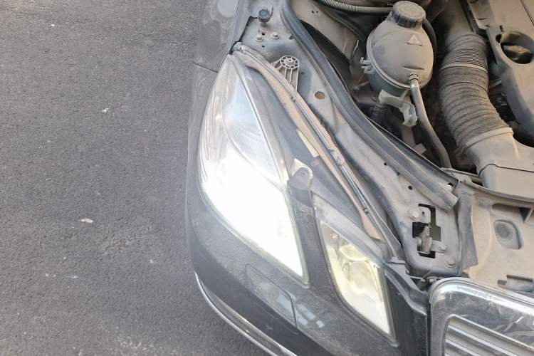 Used Mercedes-Benz E-Class 2013 E 300 L Elegant Model Right Front Headlight
