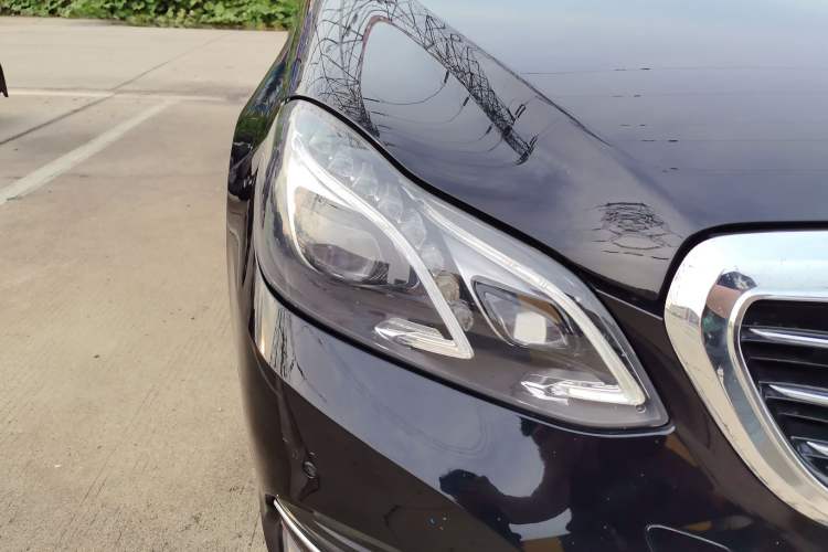 Used Mercedes-Benz E-Class 2013 E 260 L CGI Elegant Model Right Front Headlight