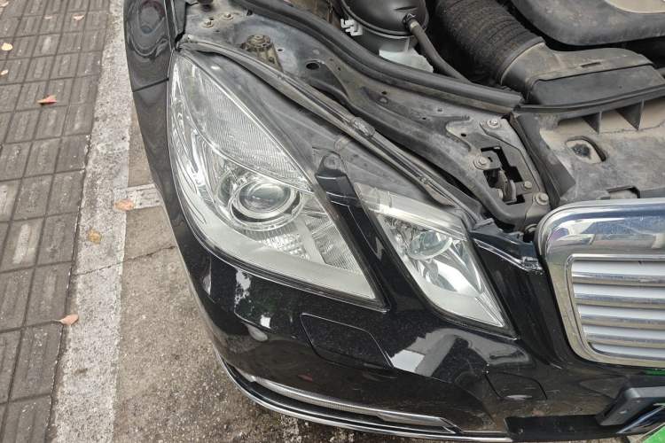 Used Mercedes-Benz E-Class 2013 E 300 L Elegant Model Right Front Headlight