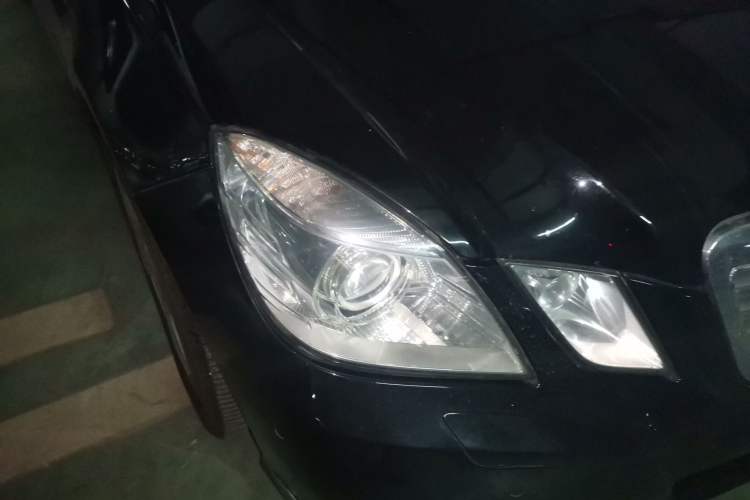 Used Mercedes-Benz E-Class 2013 E 260 L CGI Stylish Model Right Front Headlight