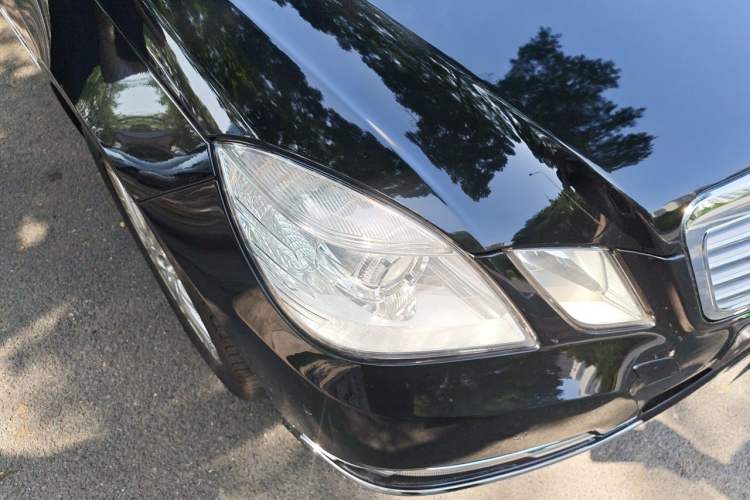 Used Mercedes-Benz E-Class 2013 E 260 L CGI Elegant Model Right Front Headlight