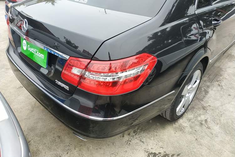 Used Mercedes-Benz E-Class 2013 E 300 L Stylish Model Right Rear Taillight