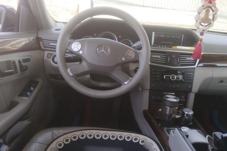 Used Mercedes-Benz E-Class 2013 E 300 L Elegant Model Steering Wheel