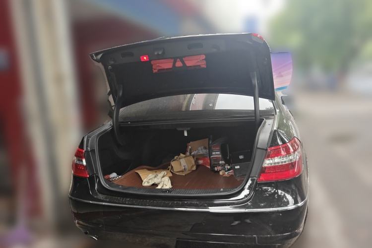 Used Mercedes-Benz E-Class 2013 E 300 L Elegant Model Trunk