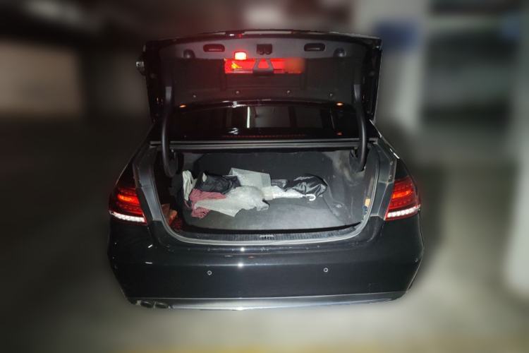 Used Mercedes-Benz E-Class 2013 E 260 L CGI Elegant Model Trunk