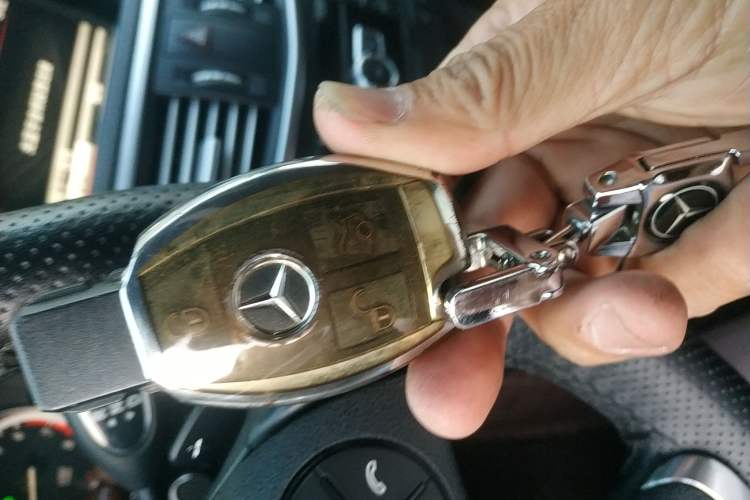 Used Mercedes-Benz E-Class 2013 E 300 L Stylish Model Vehicle Key