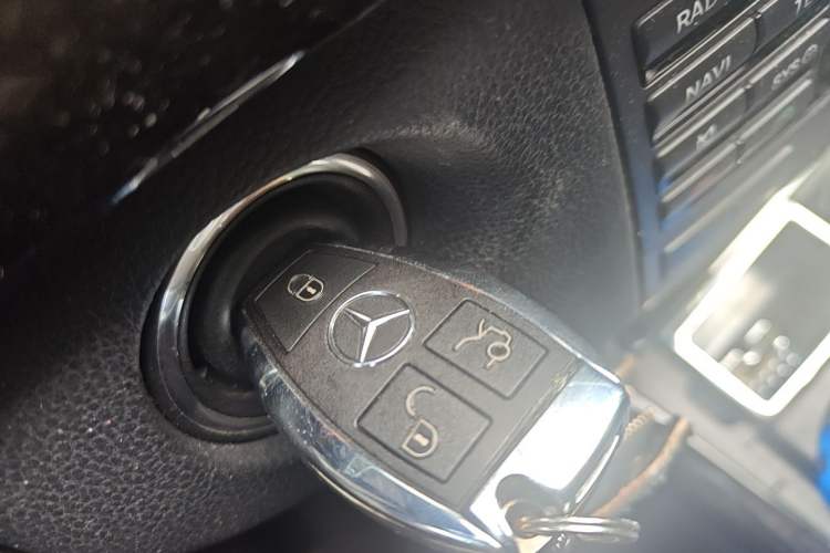 Used Mercedes-Benz E-Class 2013 E 300 L Stylish Luxury Model Vehicle Key