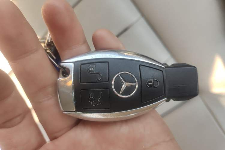 Used Mercedes-Benz E-Class 2013 E 300 L Elegant Model Vehicle Key