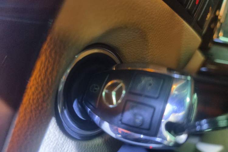 Used Mercedes-Benz E-Class 2013 E 300 L Elegant Model Vehicle Key