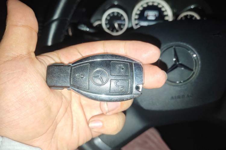 Used Mercedes-Benz E-Class 2013 E 260 L CGI Stylish Model Vehicle Key