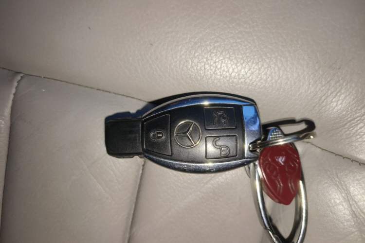 Used Mercedes-Benz E-Class 2013 E 300 L Elegant Model Vehicle Key
