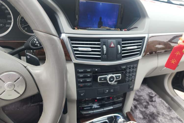 Used Mercedes-Benz E-Class 2013 E 300 L Elegant Model Audio And AC Panel