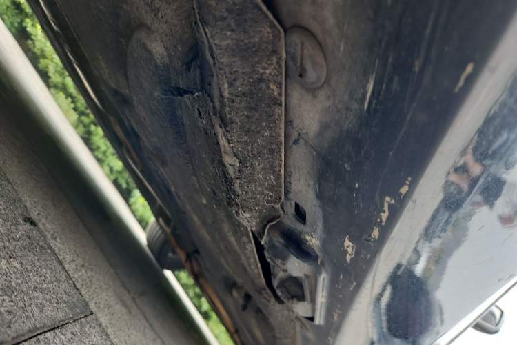 Used Mercedes-Benz E-Class 2013 E 300 L Elegant Model Chassis Rear Right