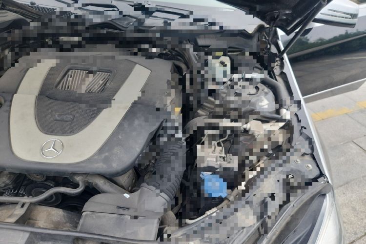 Used Mercedes-Benz E-Class 2013 E 300 L Elegant Model Engine Bay Left