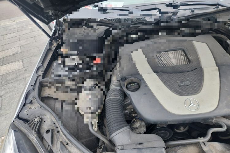 Used Mercedes-Benz E-Class 2013 E 300 L Elegant Model Engine Bay Right